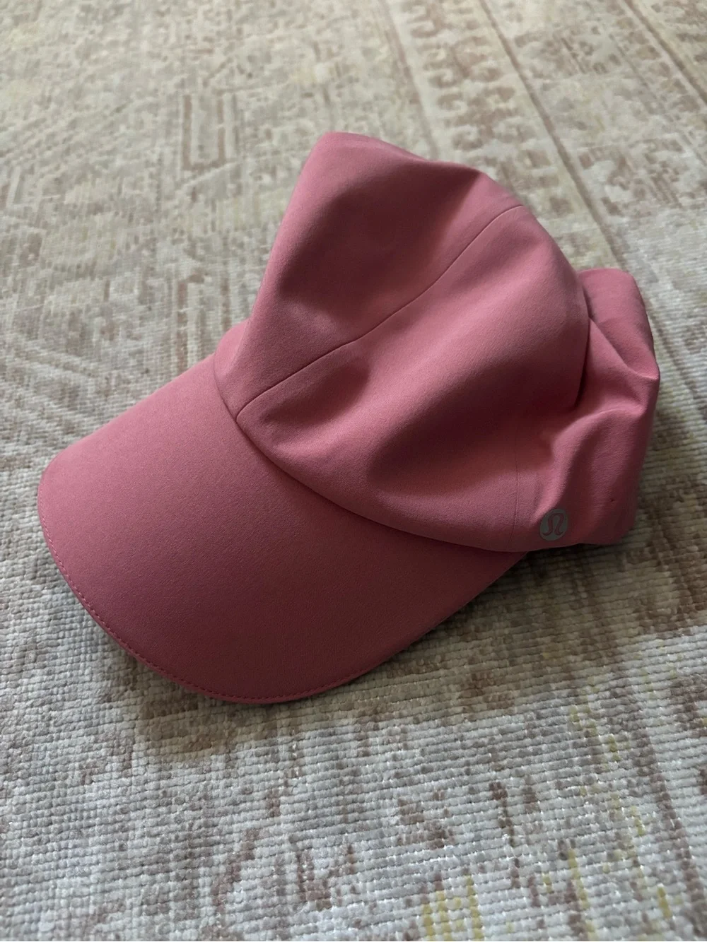 NWOT lululemon fast and free run hat